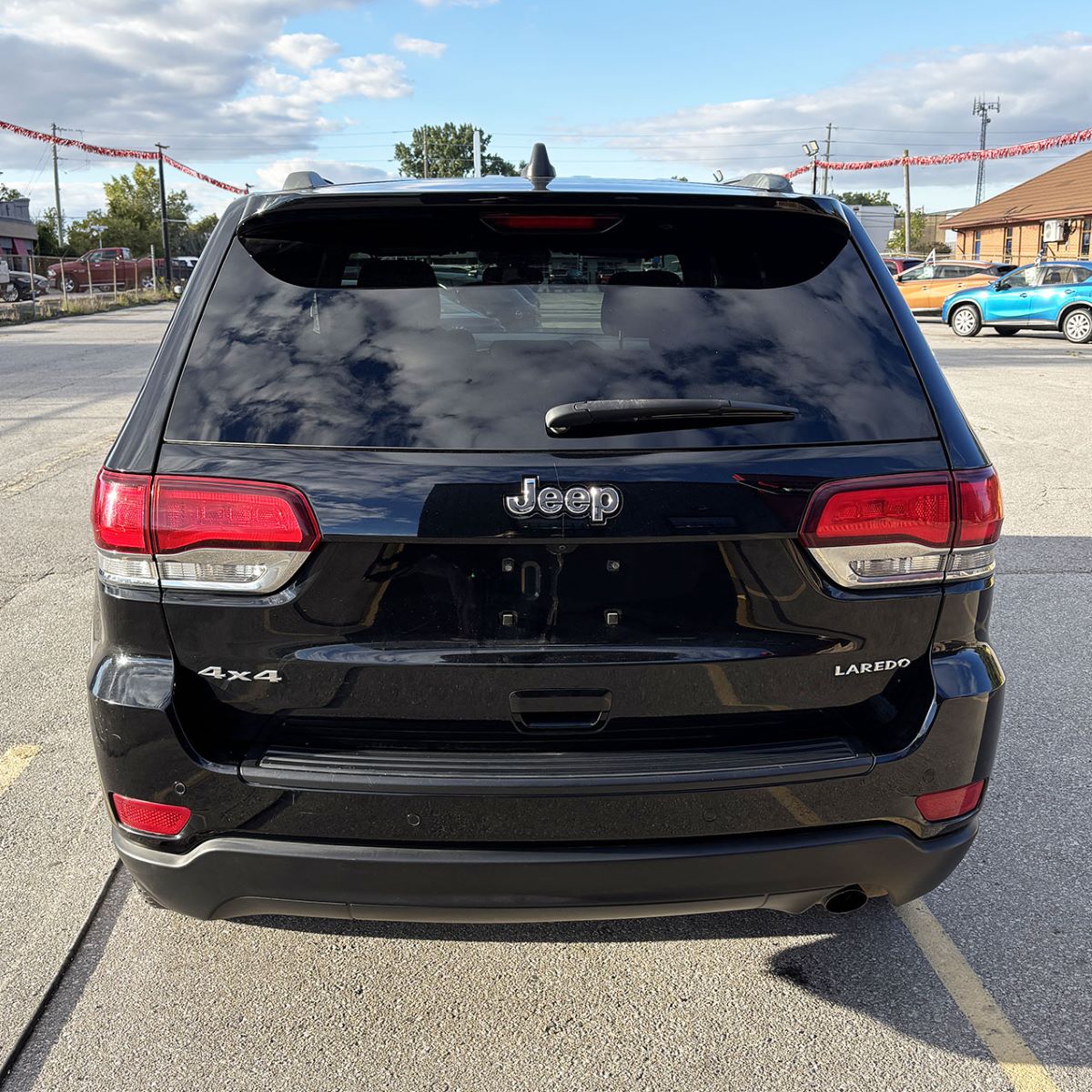 2020 Jeep Grand Cherokee Laredo