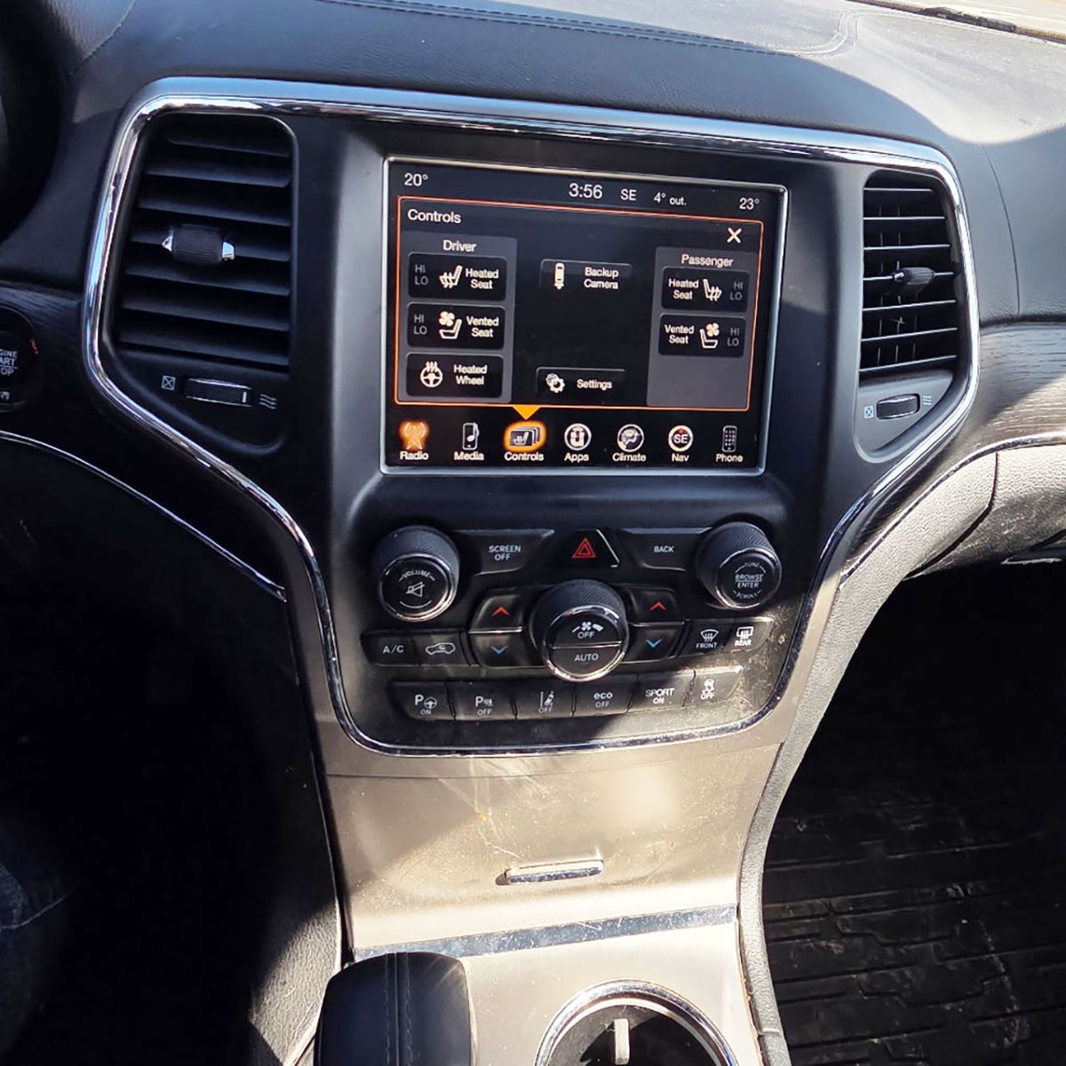 2017 Jeep Grand CherokeeSummit