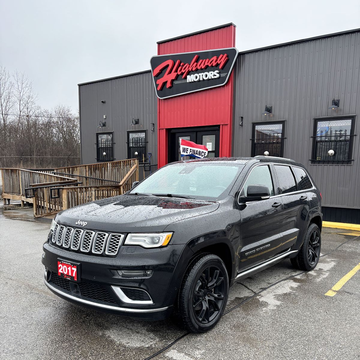 2017 Jeep Grand CherokeeSummit