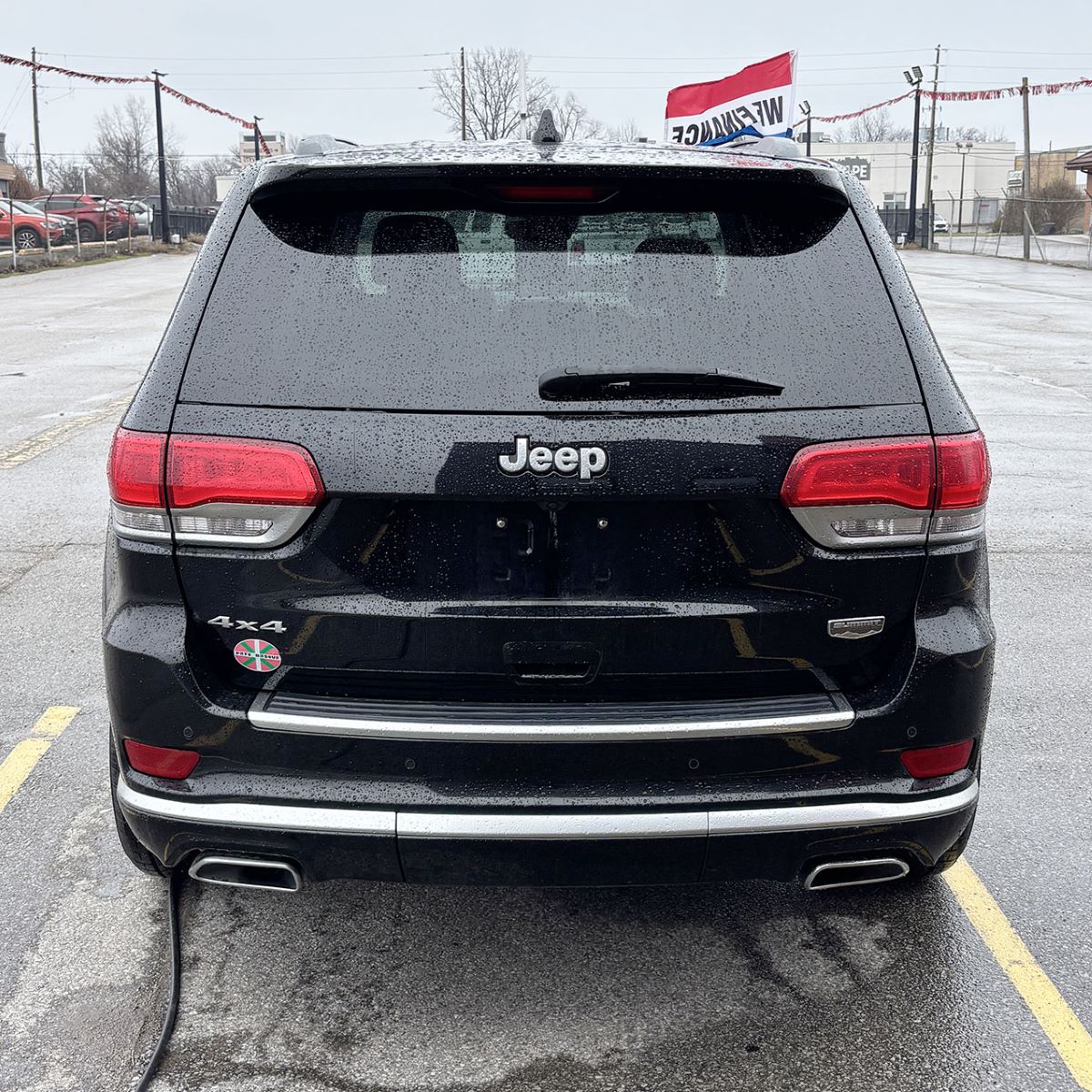 2017 Jeep Grand CherokeeSummit