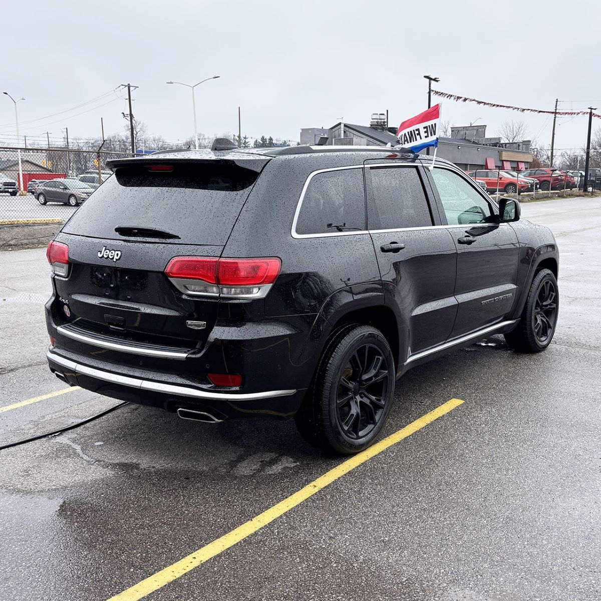 2017 Jeep Grand CherokeeSummit