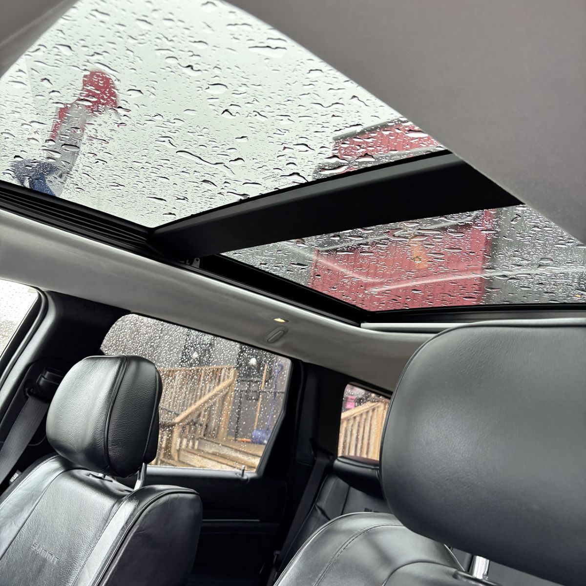 2017 Jeep Grand CherokeeSummit