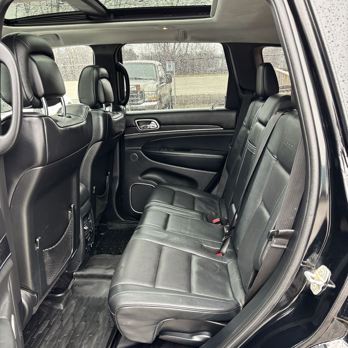 2017 Jeep Grand CherokeeSummit