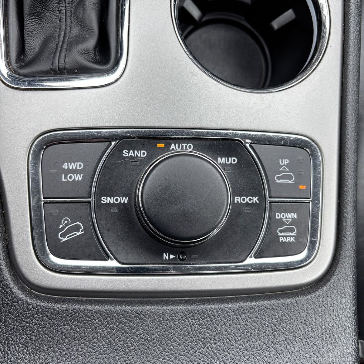 2017 Jeep Grand CherokeeSummit