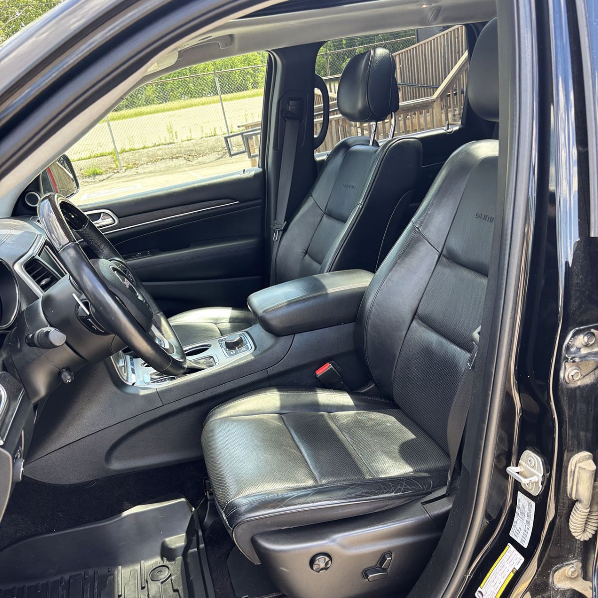 2017 Jeep Grand Cherokee Summit