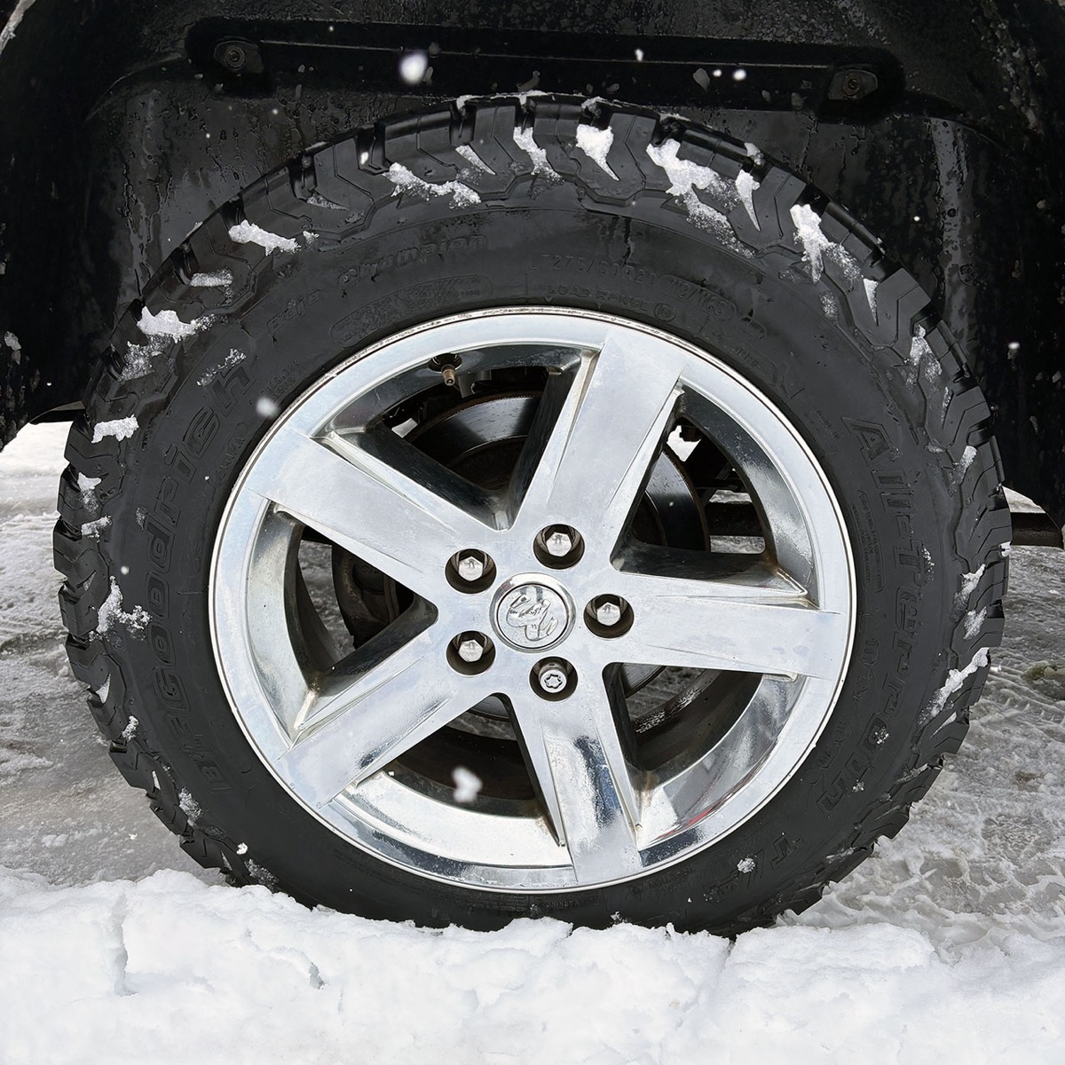 2010 Dodge Ram 1500SLT, Crew Cab, 4WD