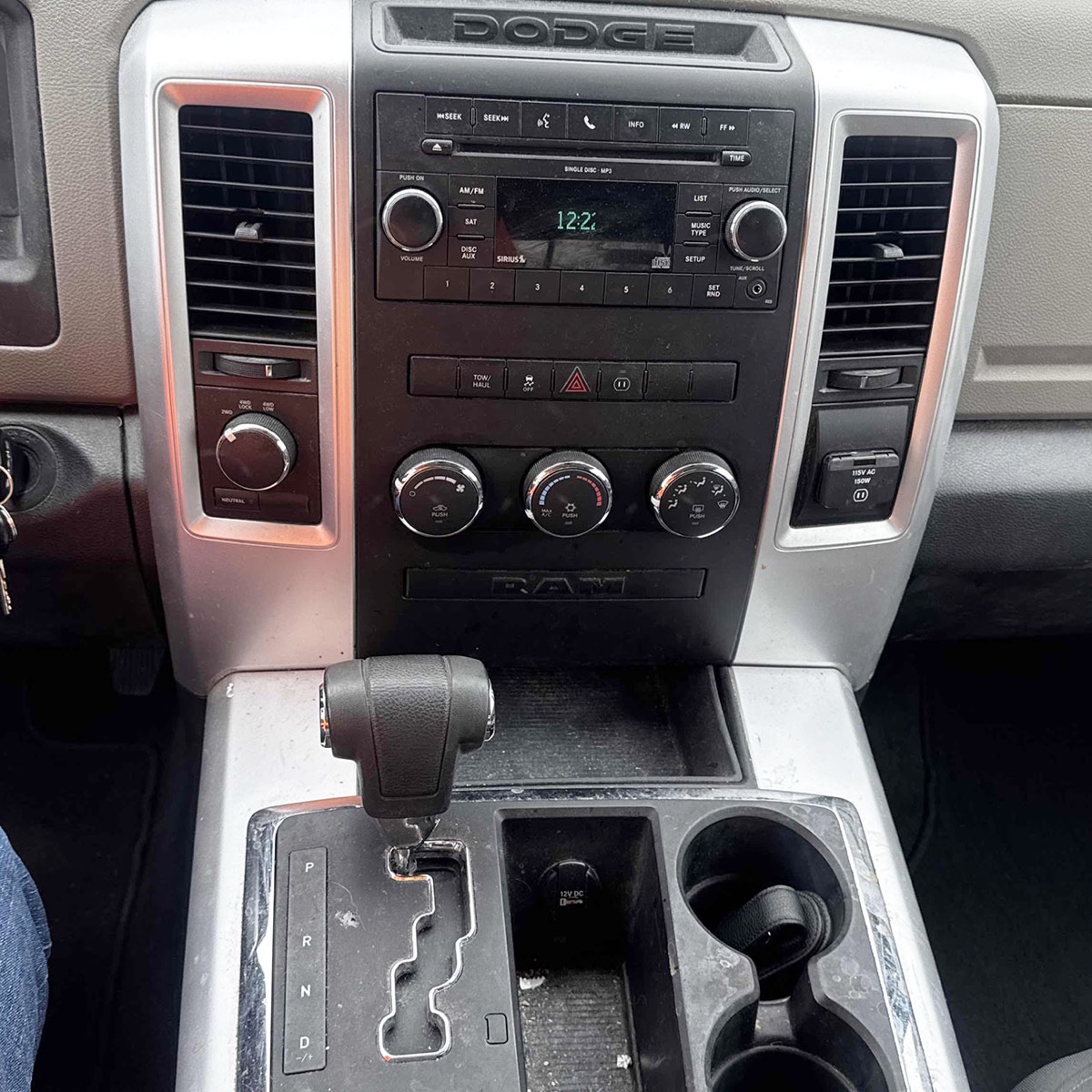 2010 Dodge Ram 1500SLT, Crew Cab, 4WD