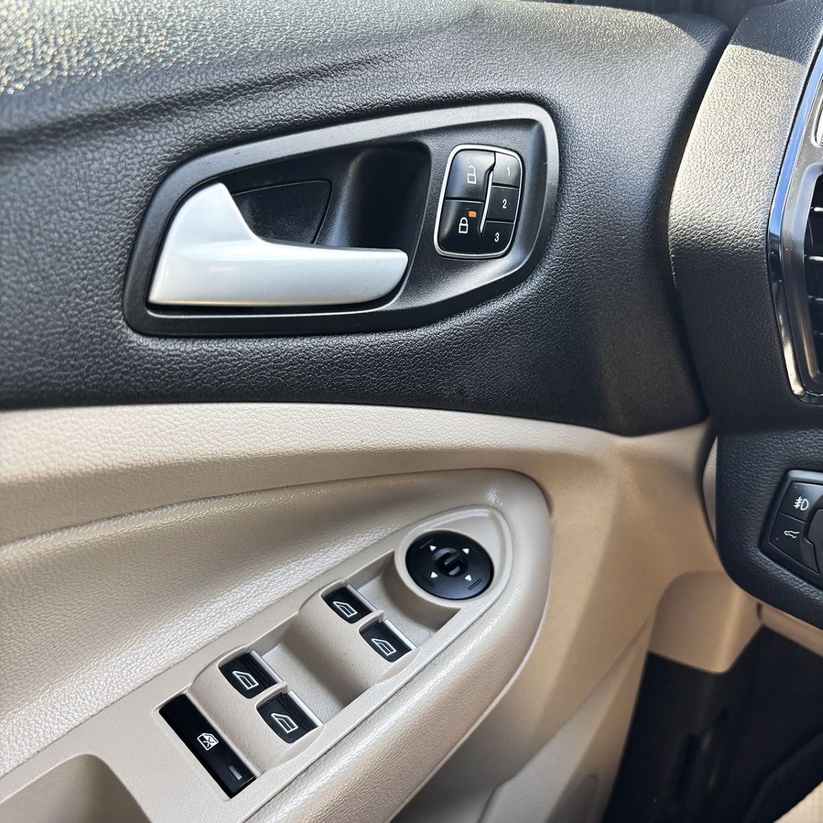 2019 Ford EscapeTitanium