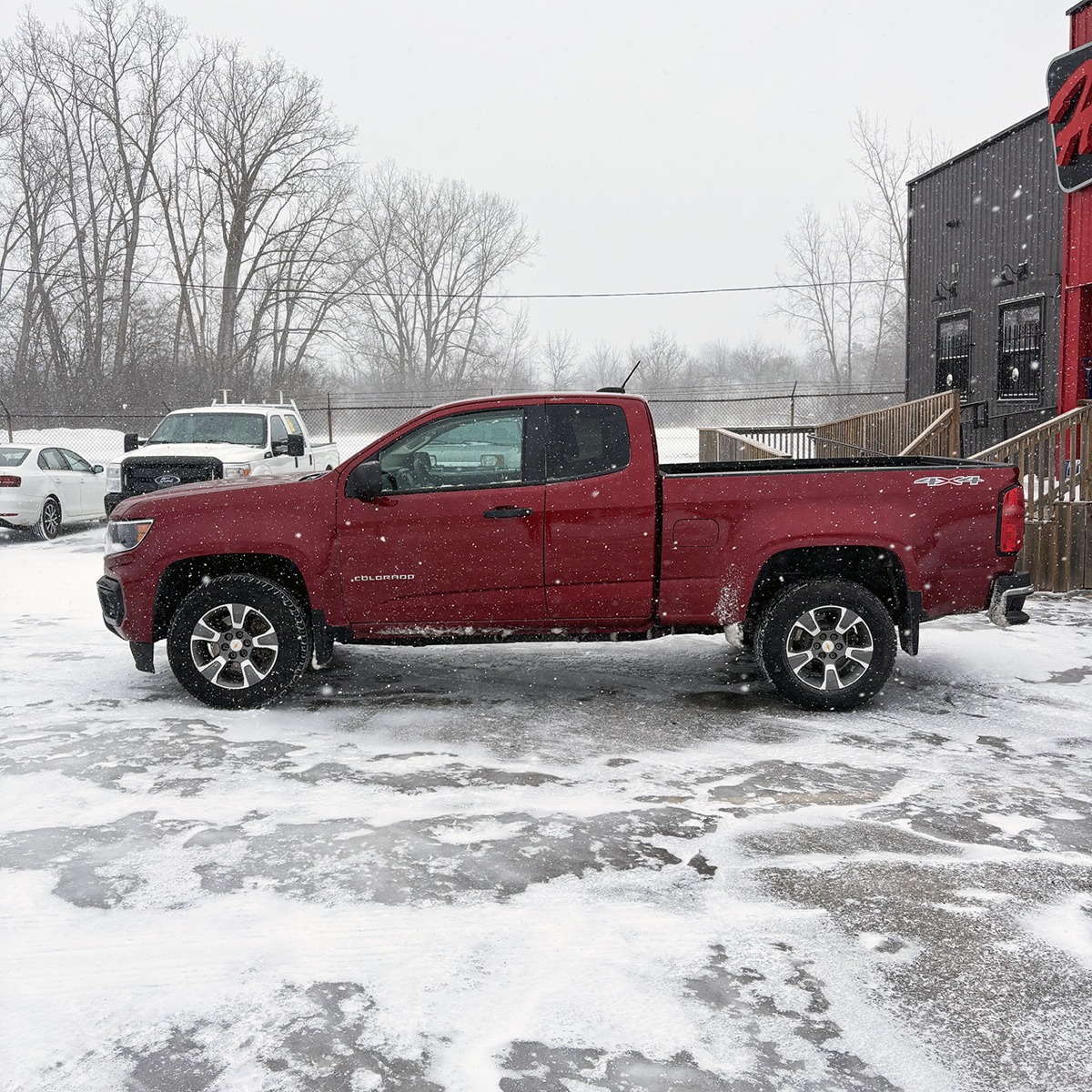 2021 Chevrolet ColoradoWT, Ext. Cab, 4WD