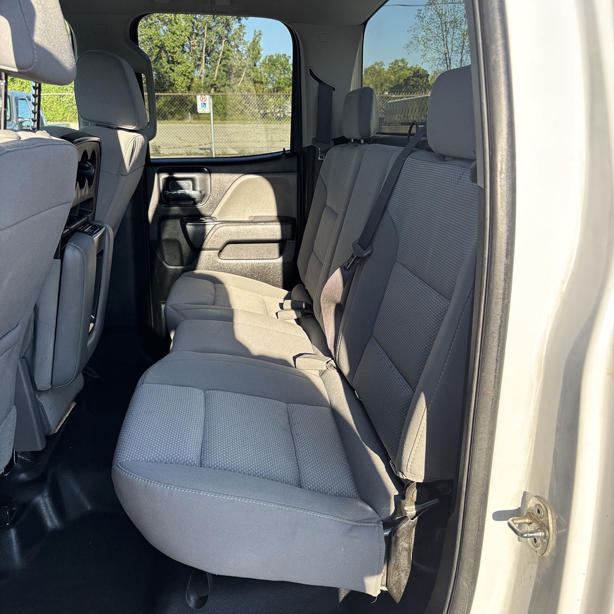 2017 Chevrolet SilveradoWT, Double Cab 4x4, V6