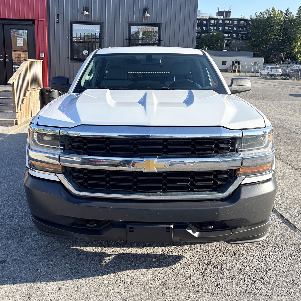 2017 Chevrolet SilveradoWT, Double Cab 4x4, V6
