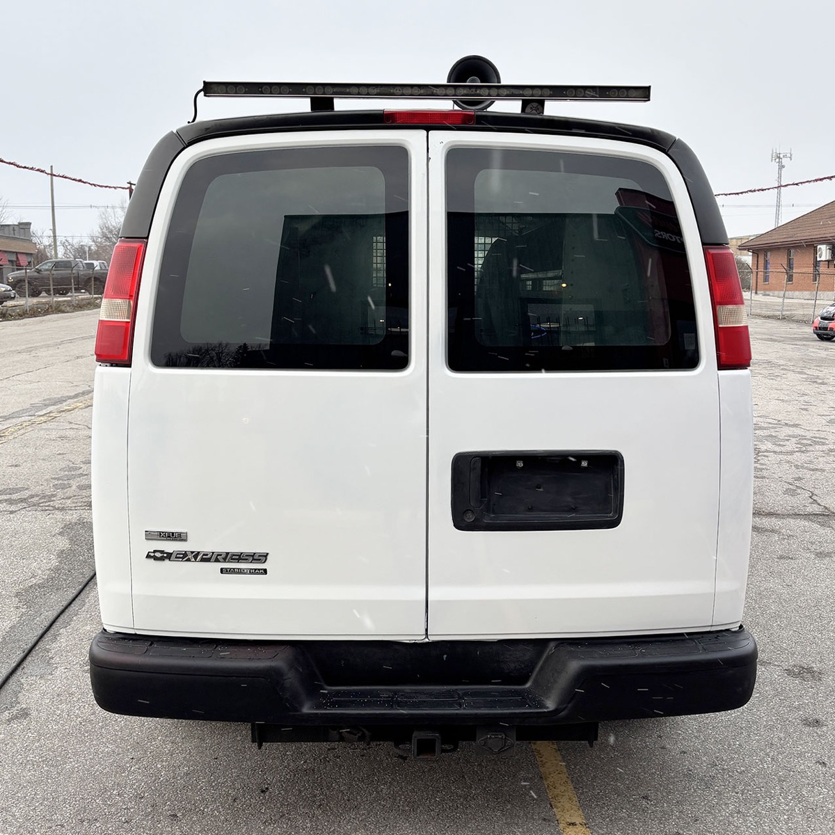 2011 Chevrolet ExpressCargo 2500 RWD 135