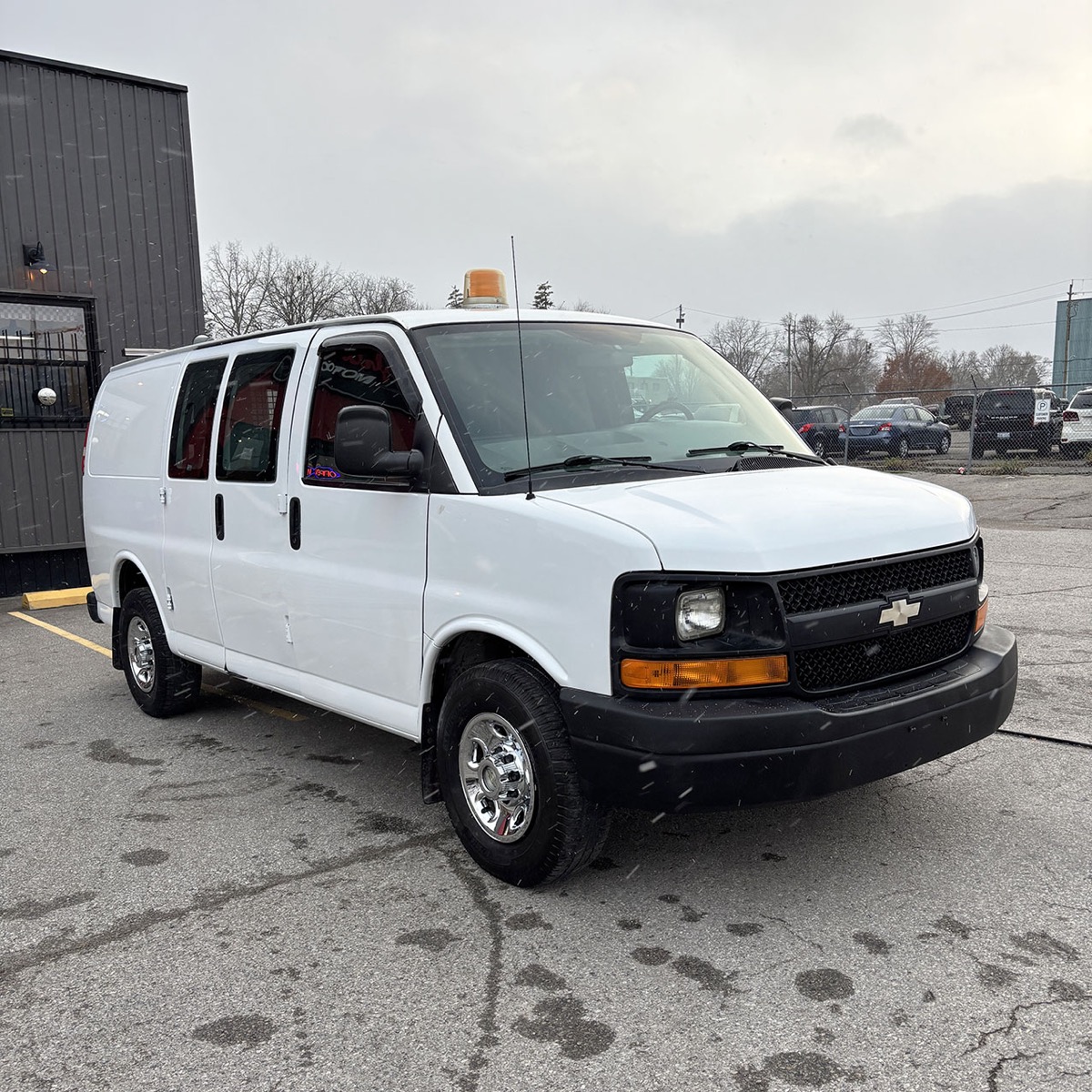 2011 Chevrolet ExpressCargo 2500 RWD 135