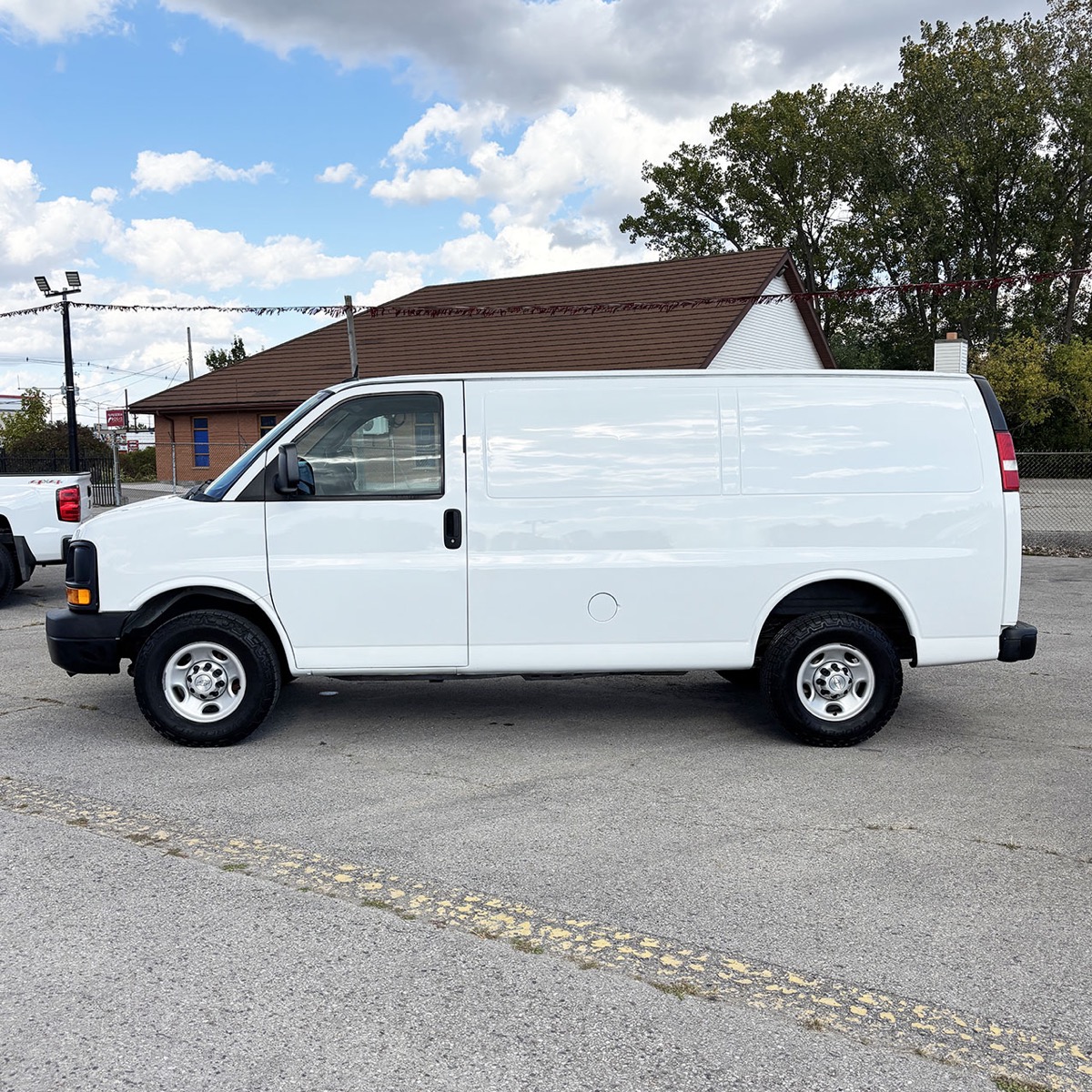 2015 Chevrolet ExpressCargo 2500 RWD 135