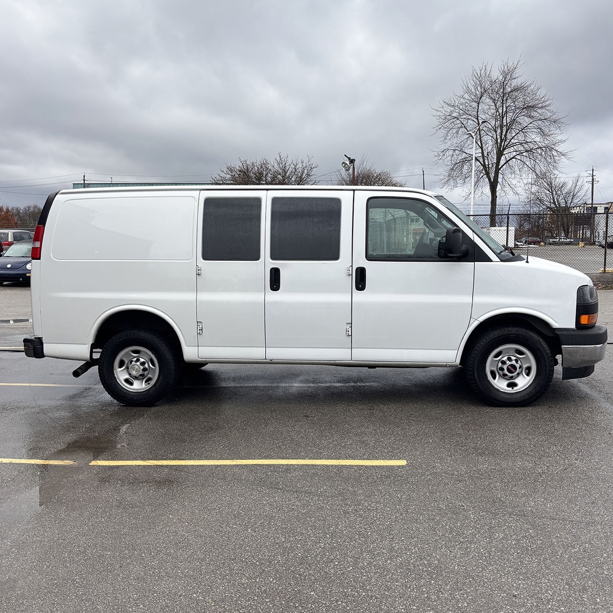 2018 GMC SavanaCargo Van RWD 2500 135