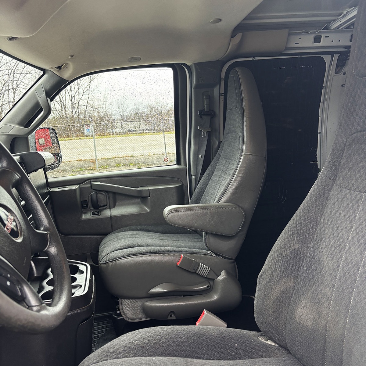 2018 GMC SavanaCargo Van RWD 2500 135