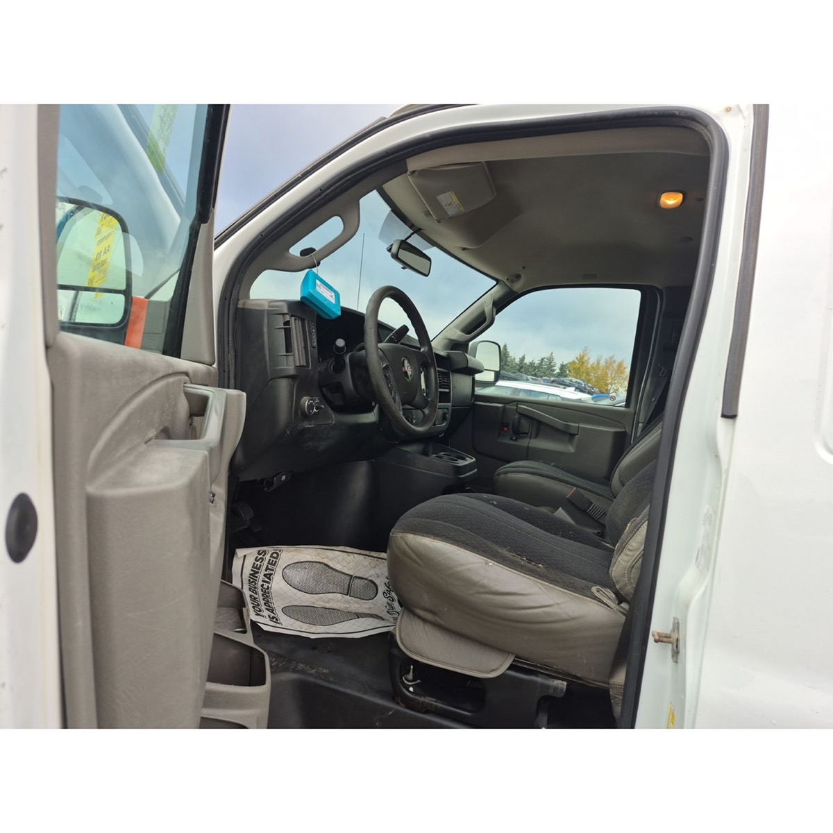 2018 GMC SavanaCargo Van RWD 2500 135