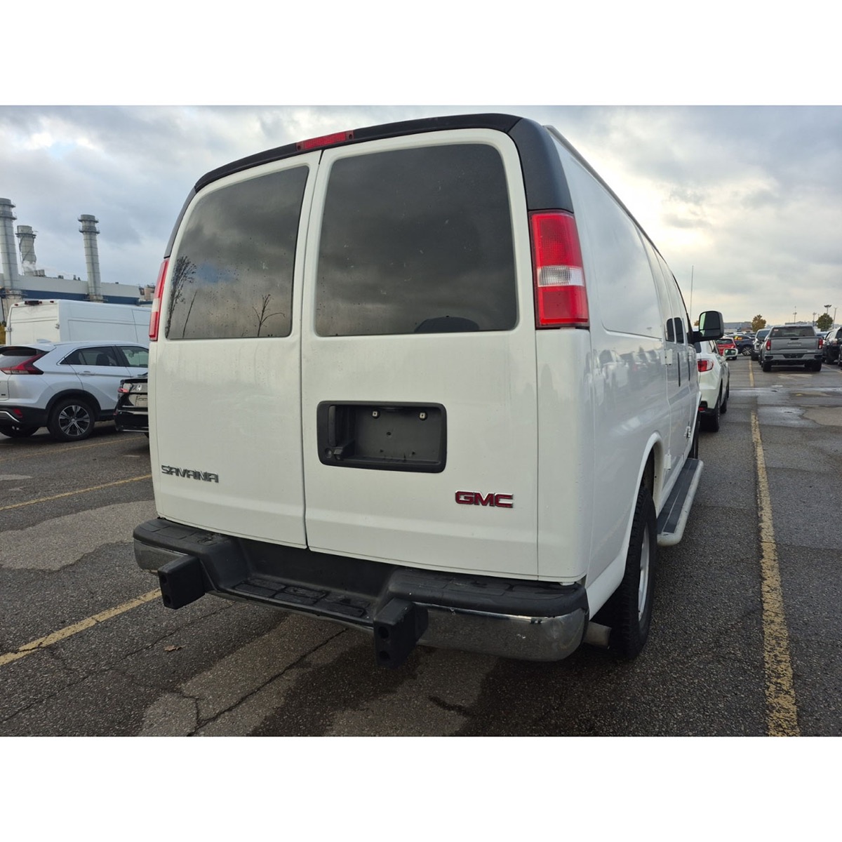 2018 GMC SavanaCargo Van RWD 2500 135