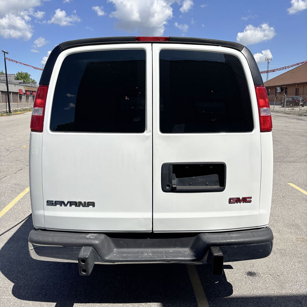 2018 GMC SavanaCargo 2500