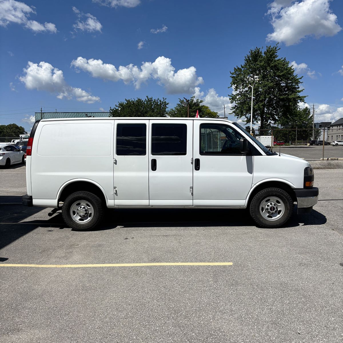 2018 GMC SavanaCargo 2500
