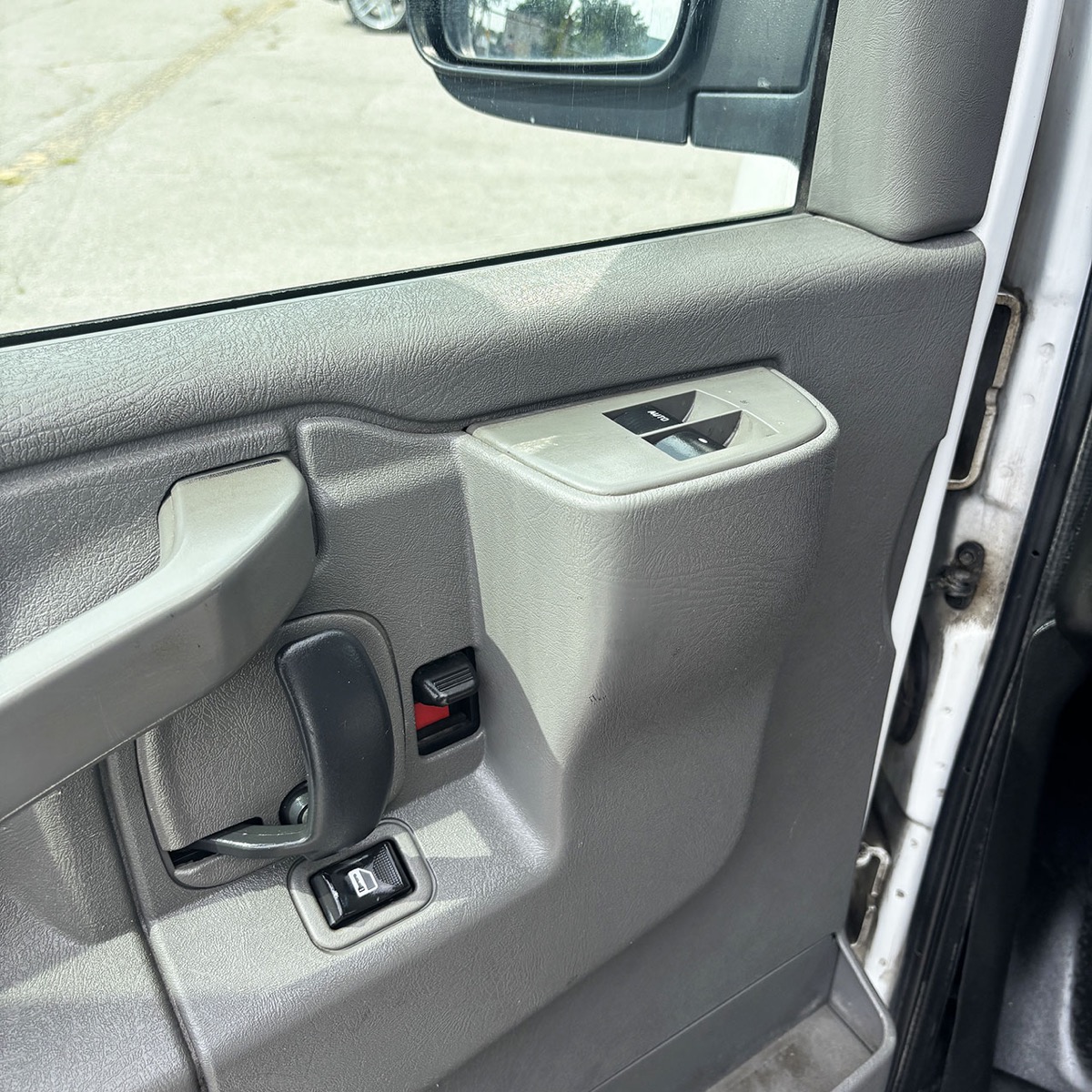2018 GMC Savana2500 Cargo 135