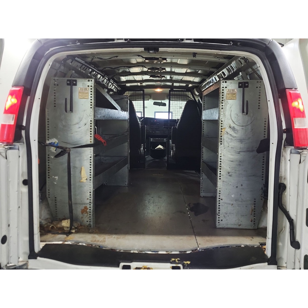 2017 GMC SavanaCargo 2500 RWD 155