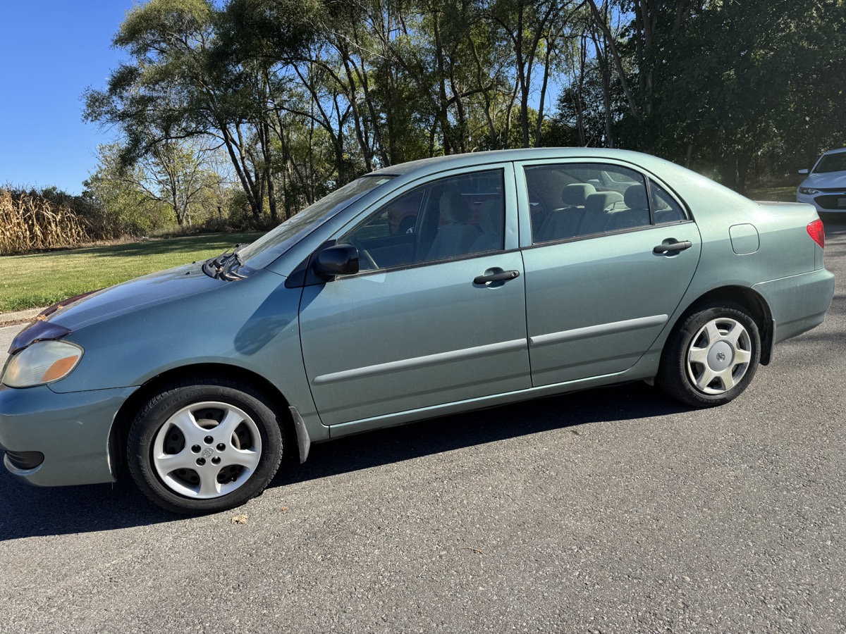 2005 Toyota CorollaCE