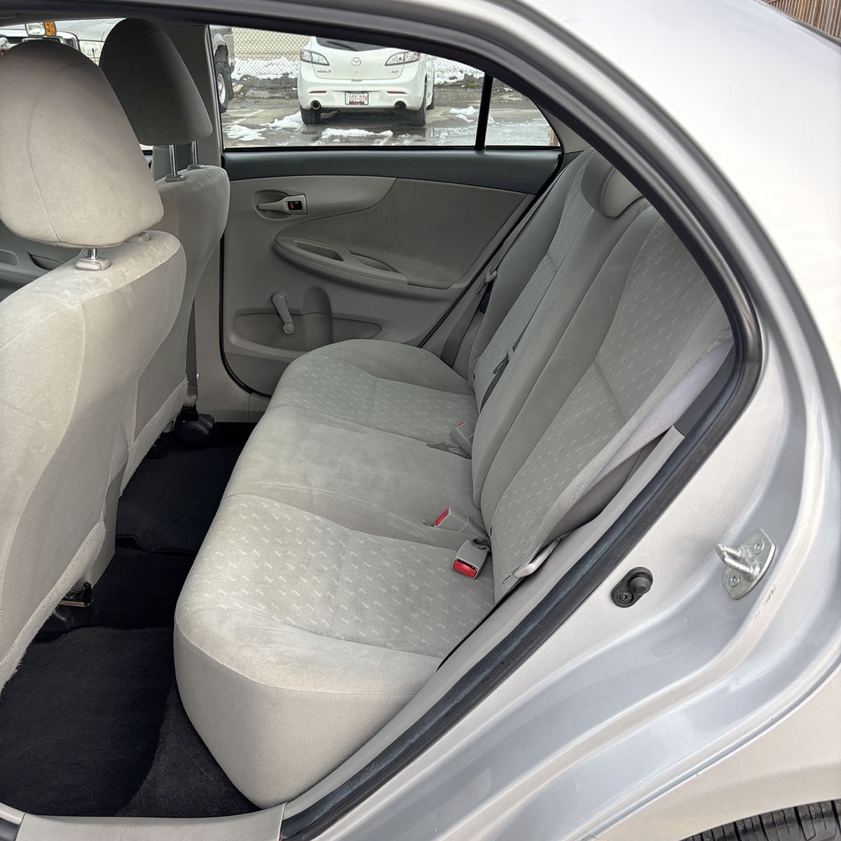 2010 Toyota CorollaLE