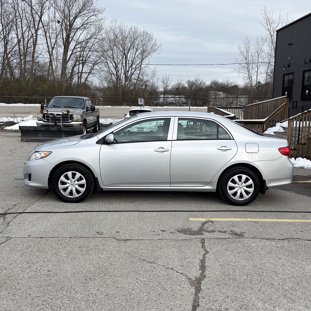 2010 Toyota CorollaLE