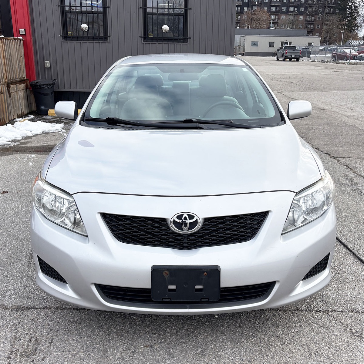 2010 Toyota CorollaLE