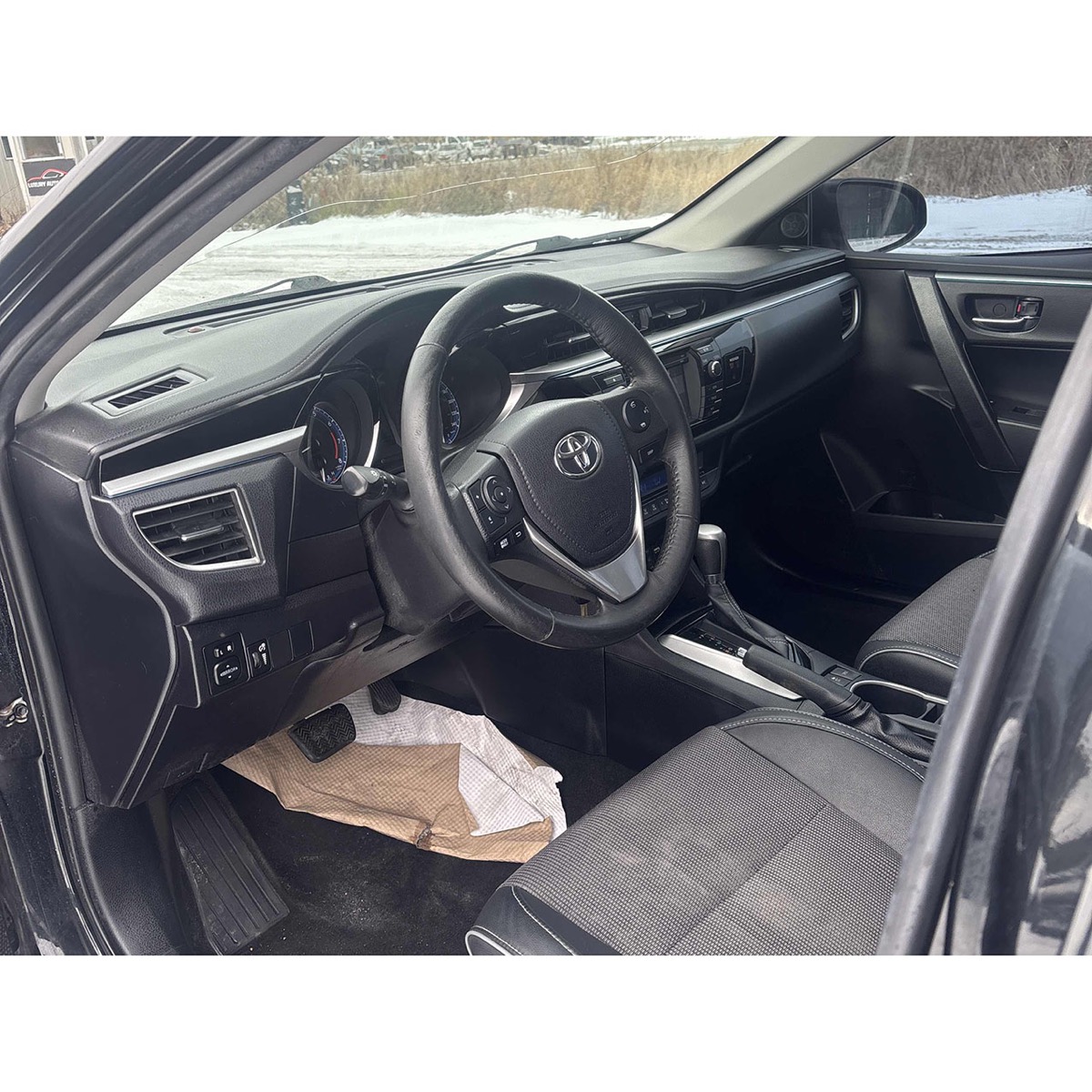 2016 Toyota CorollaS