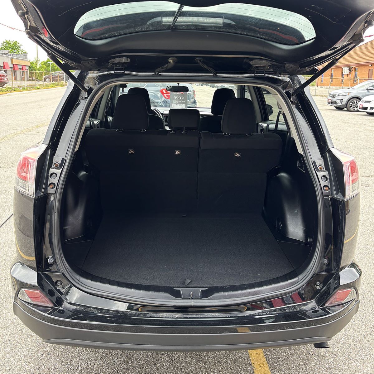 2016 Toyota RAV4LE