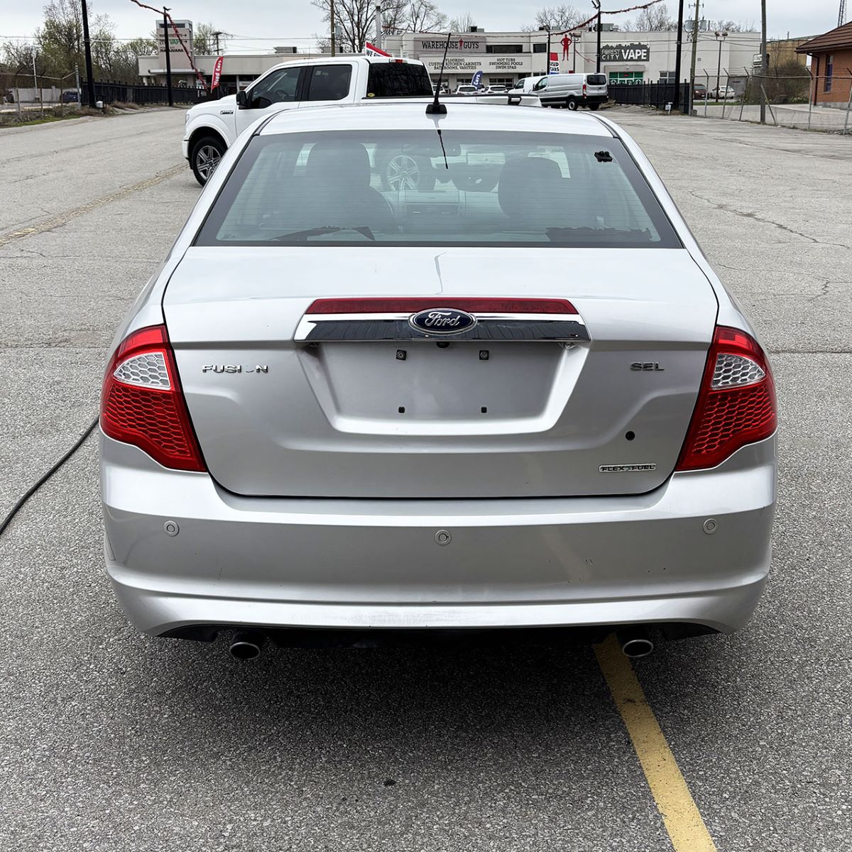 2012 Ford FusionSEL | Ultra low mileage ... 109,000kms