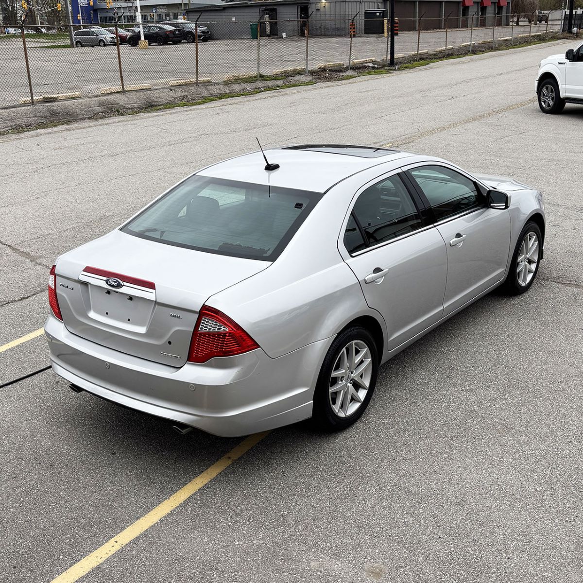 2012 Ford FusionSEL | Ultra low mileage ... 109,000kms
