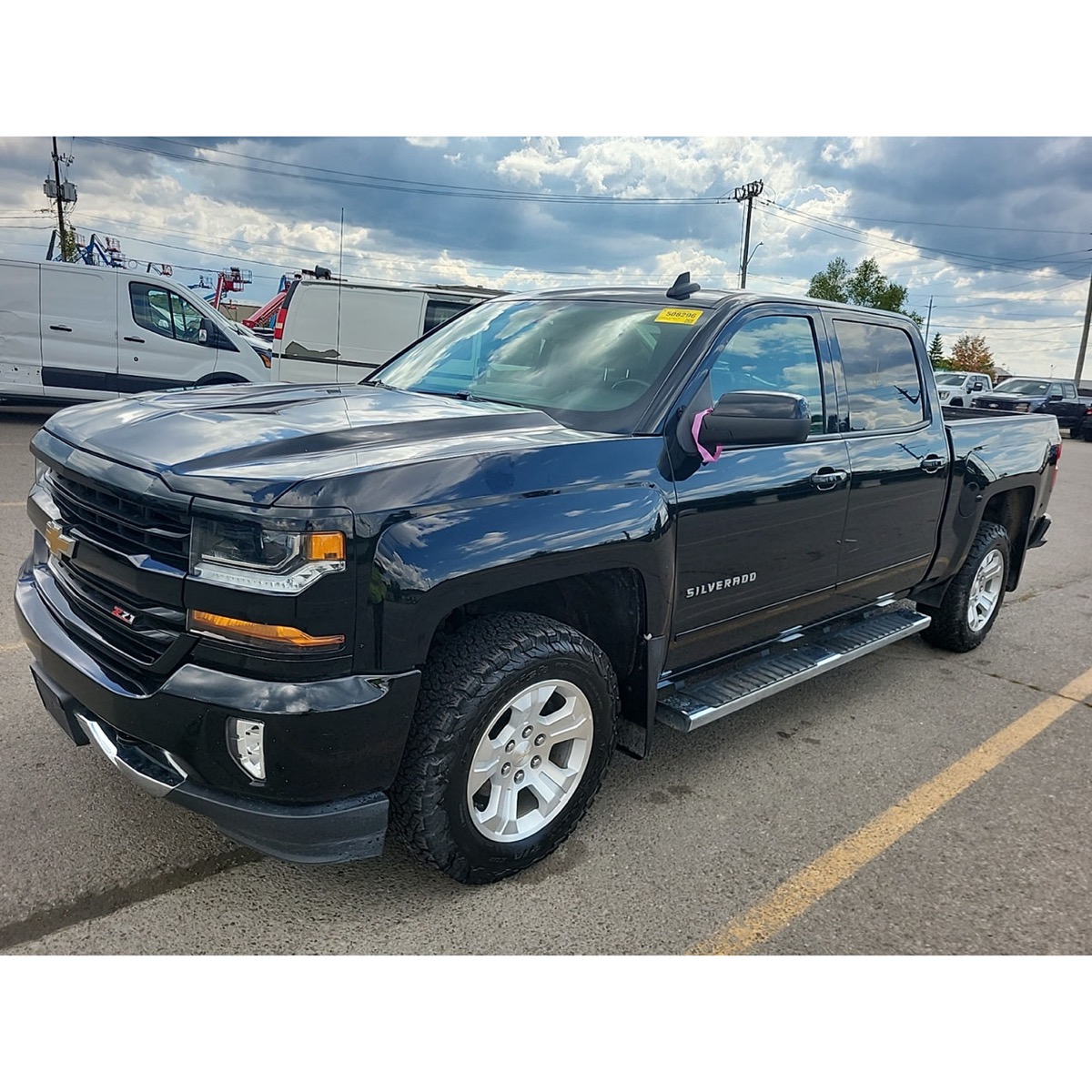 2018 Chevrolet SilveradoLT