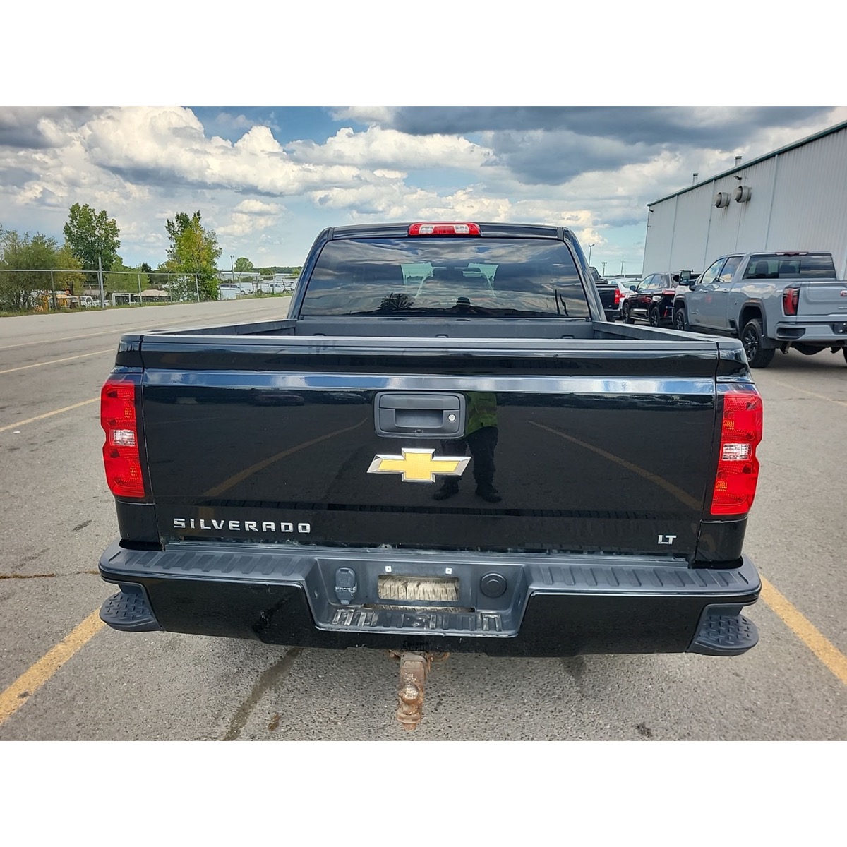 2018 Chevrolet SilveradoLT