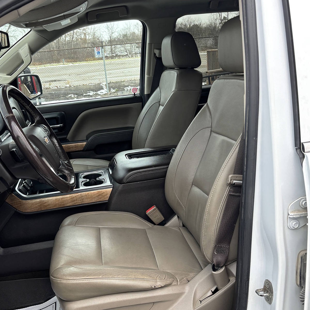 2018 Chevrolet  SilveradoLTZ