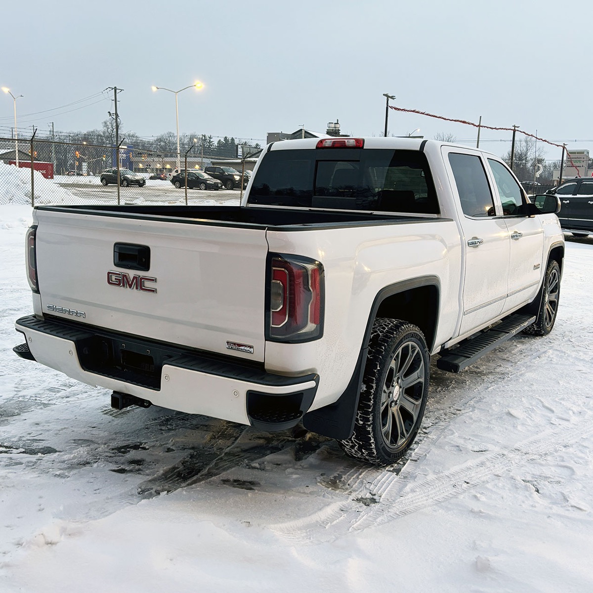 2016 GMC SierraSLE, All Terrain