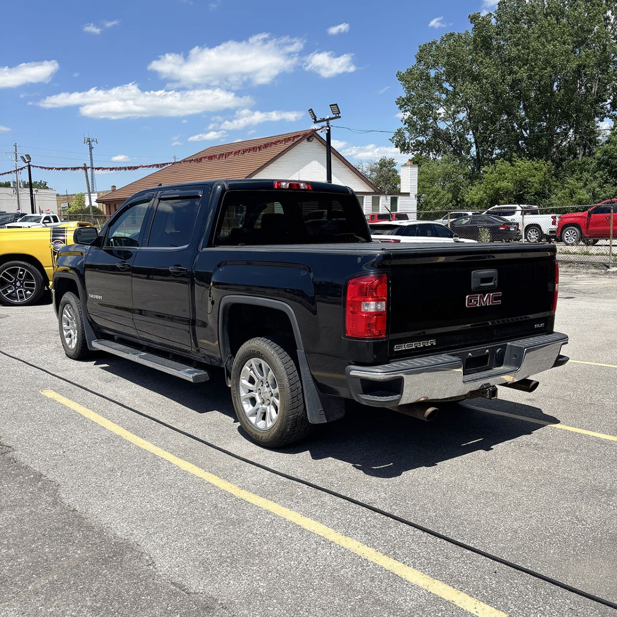 2017 GMC Sierra 1500SLE | 5.3L V8 | 4X4 | TOW PKG.