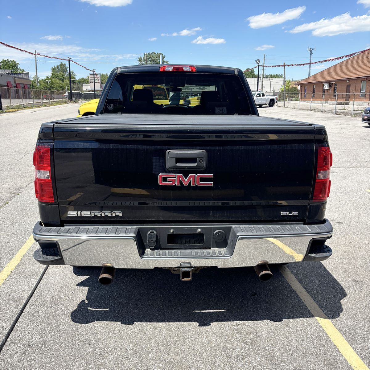 2017 GMC Sierra 1500SLE | 5.3L V8 | 4X4 | TOW PKG.