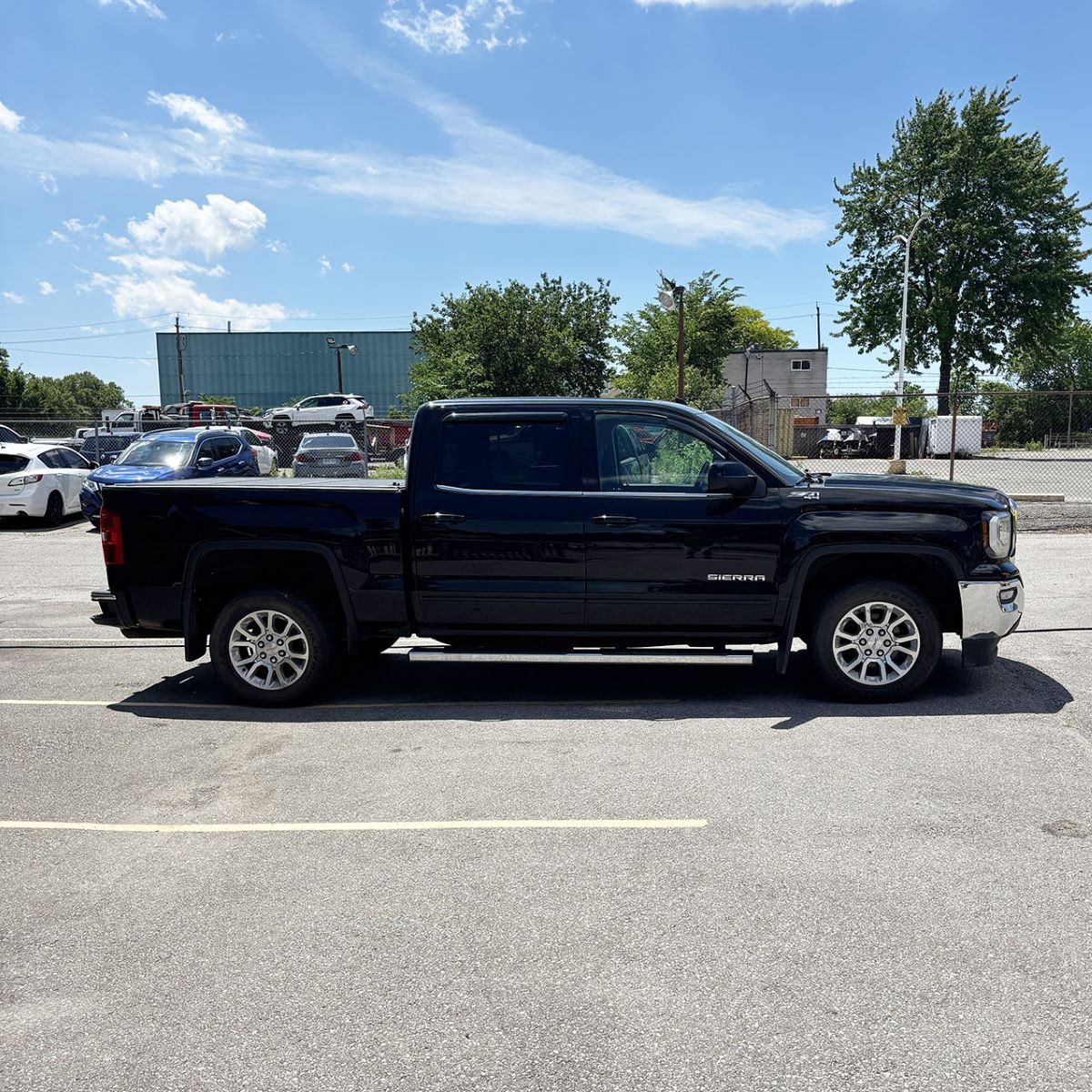 2017 GMC Sierra 1500SLE | 5.3L V8 | 4X4 | TOW PKG.
