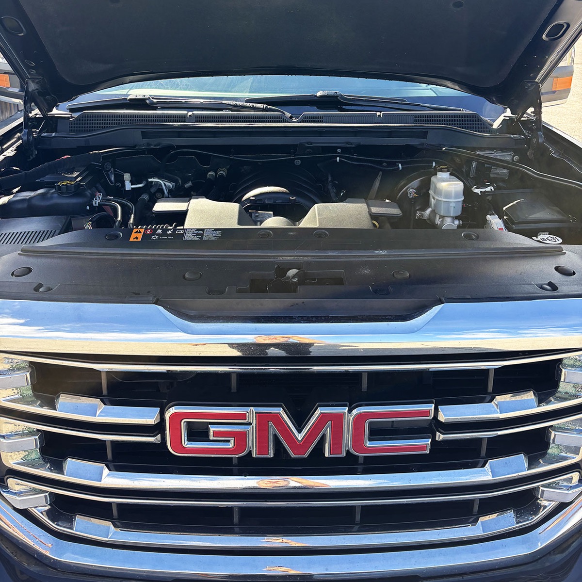 2018 GMC Sierra 1500SLT, Crew Cab, 4x4