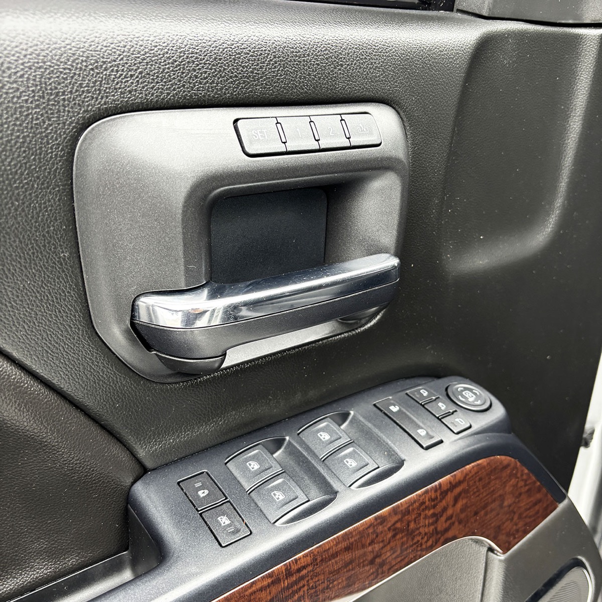 2018 GMC Sierra 1500SLT e-Assist