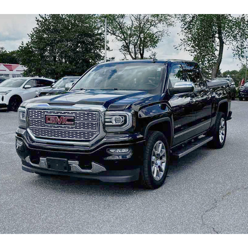 2018 GMC Sierra 1500Denali Crew Cab, 4WD 143.5in.