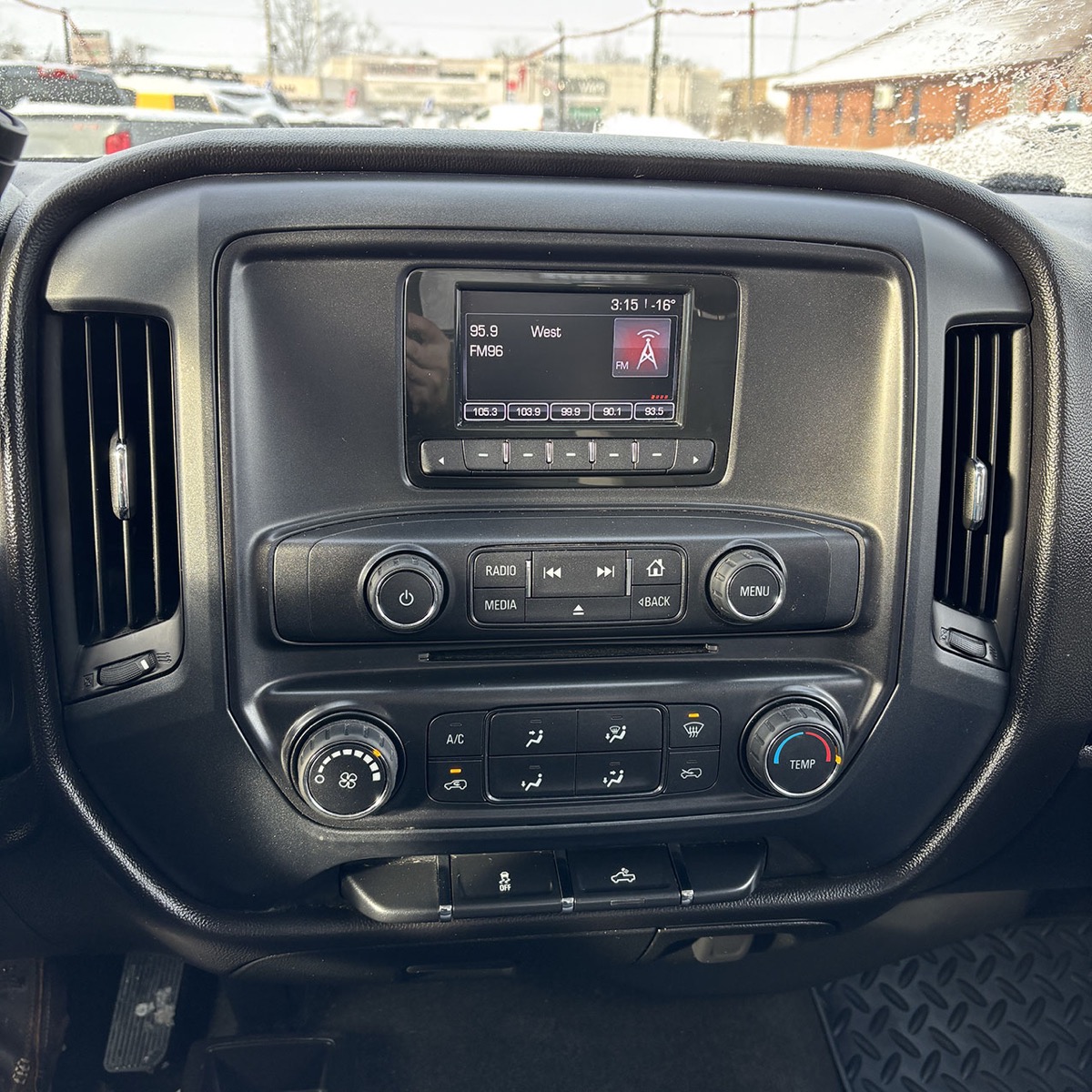 2015 GMC Sierra 1500 Base, Crew Cab, Short Box, 4WD