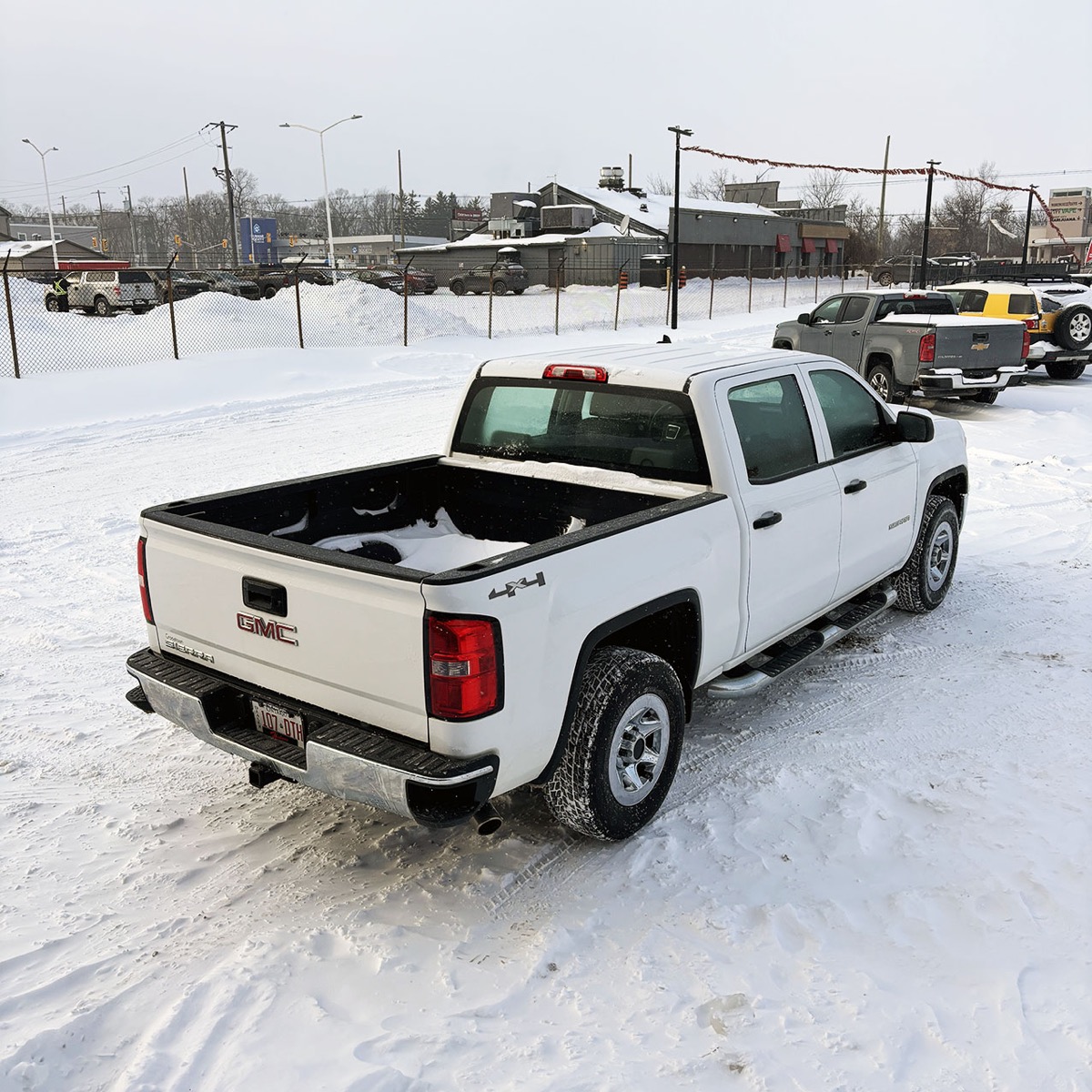 2015 GMC Sierra 1500 Base, Crew Cab, Short Box, 4WD