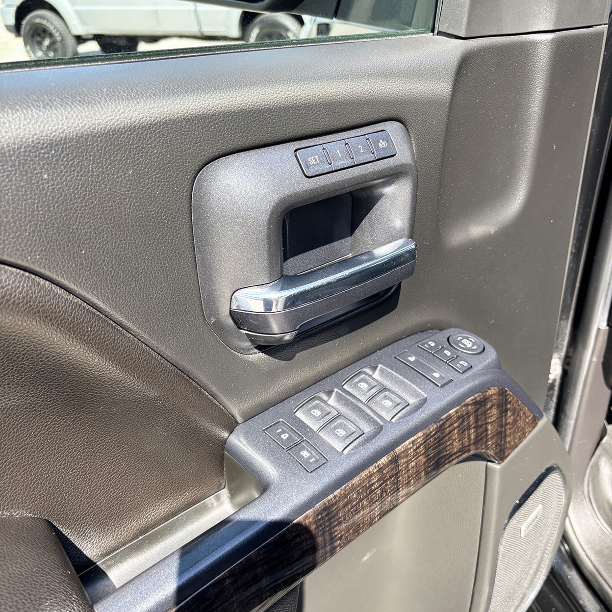 2014 GMC Sierra 1500Denali, Crew Cab, 4WD