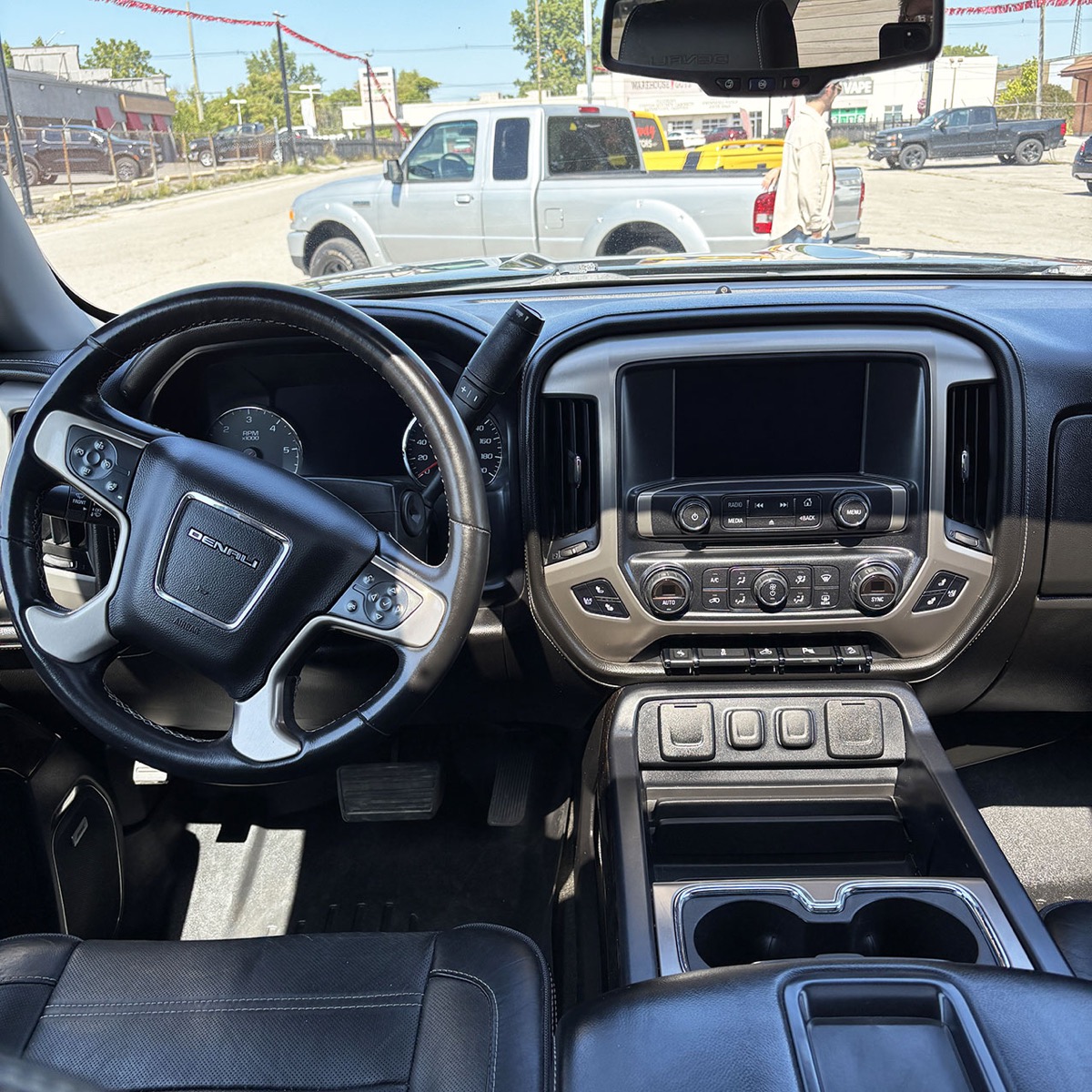 2014 GMC Sierra 1500Denali, Crew Cab, 4WD