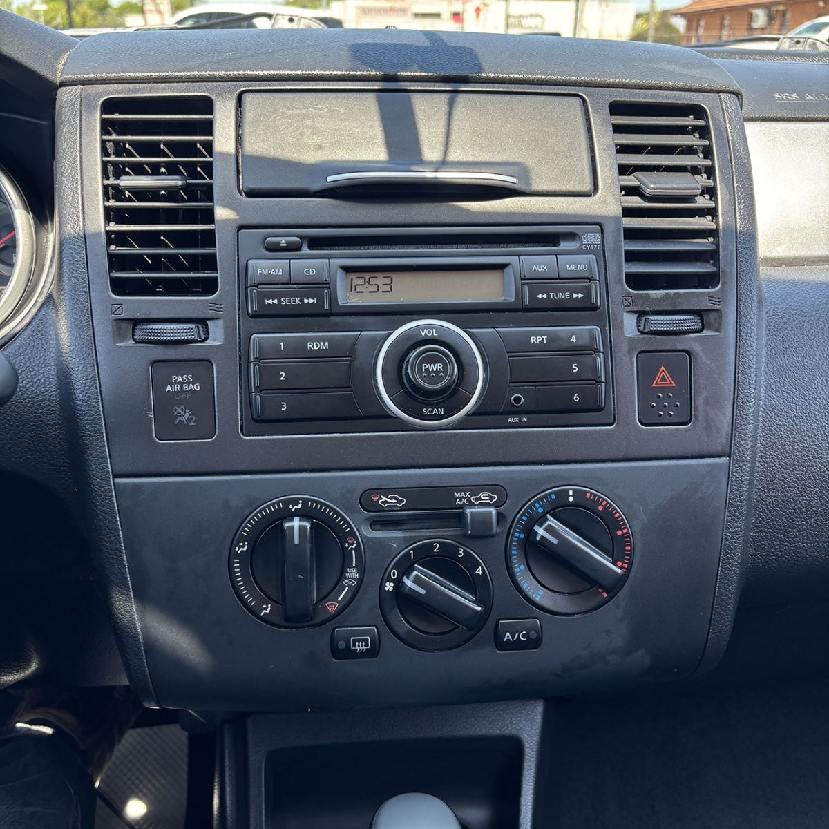 2012 Nissan VersaS
