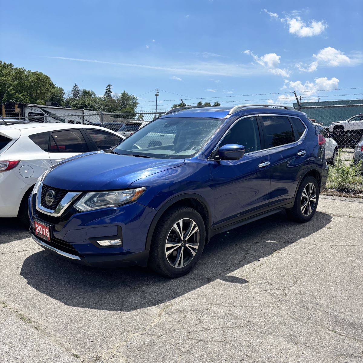 2019 Nissan RogueSV | AWD | Pano Roof | P.Liftgate